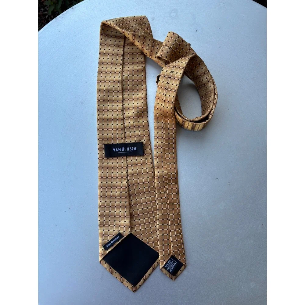 Van Heusen Mens Gold Tan Geometric Grid Silk Necktie Stain Resistant Classic Tie